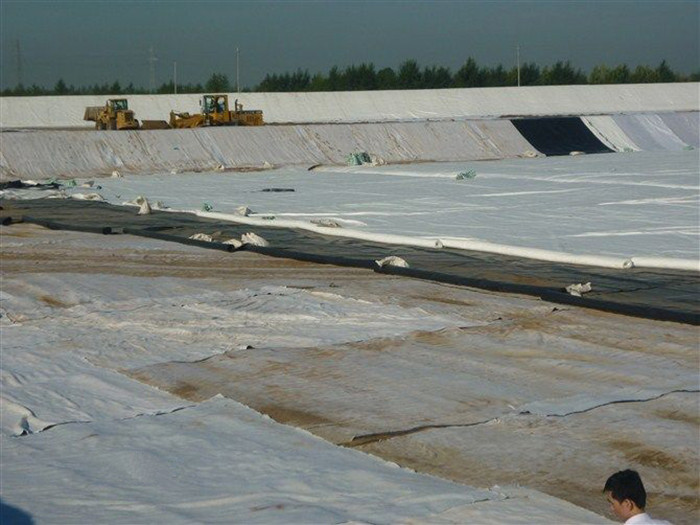  防滲工程正式開工時，應具備如下條件